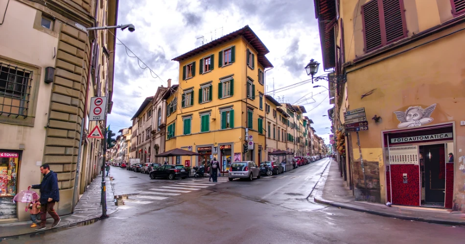 10 Best Places to Go Shopping in Florence, Italy